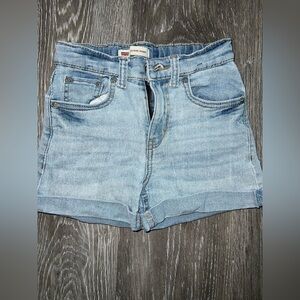 Girls Levi Shorts
